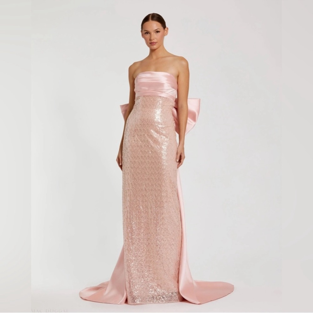 MAC DUGGAL
Pink Strapless Embellished Gown With Back Bow Detail - Picture 16 of 17